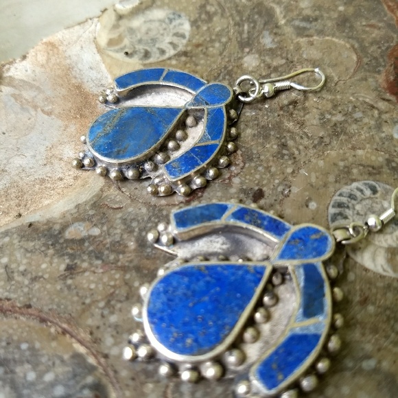 Jewelry - Gorgeous Lapis Inlay Earrings NEW